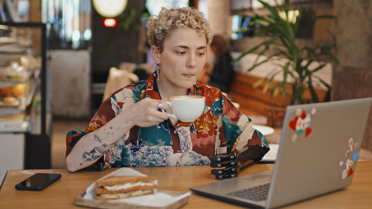 Coffee Shop Moments, Everyday Comfort